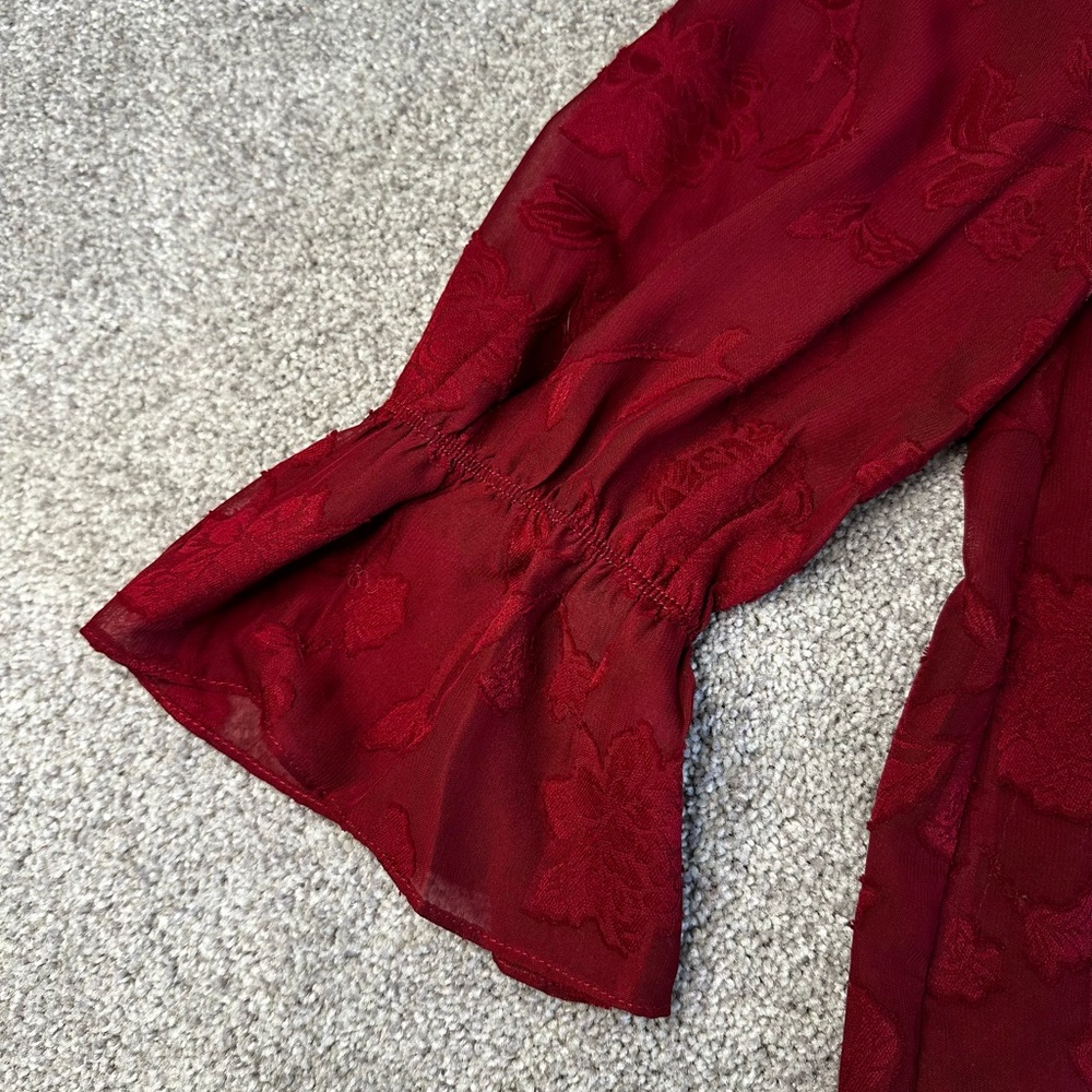 Elegant Burgundy Floral Women's Top - Picture 7 of 7